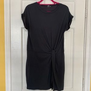 Q&A T-Shirt Dress Dark Gray Size M